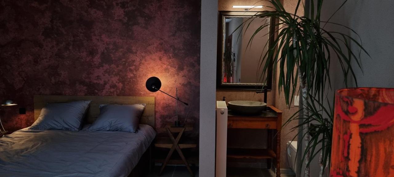 Logies La Chevre Folle - Lodging & Cooking In Style With Shared Kitchen Остенде Екстер'єр фото